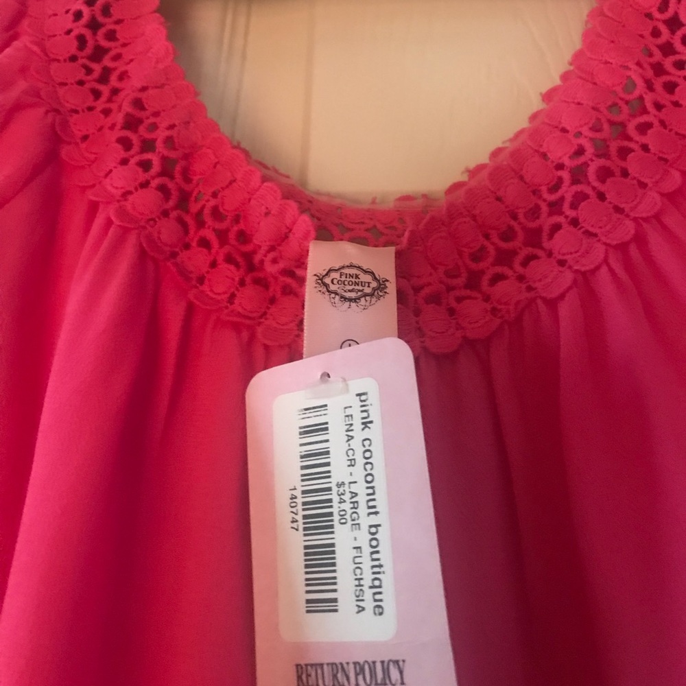 NEW WITH TAGS Boutique brand fushia blouse